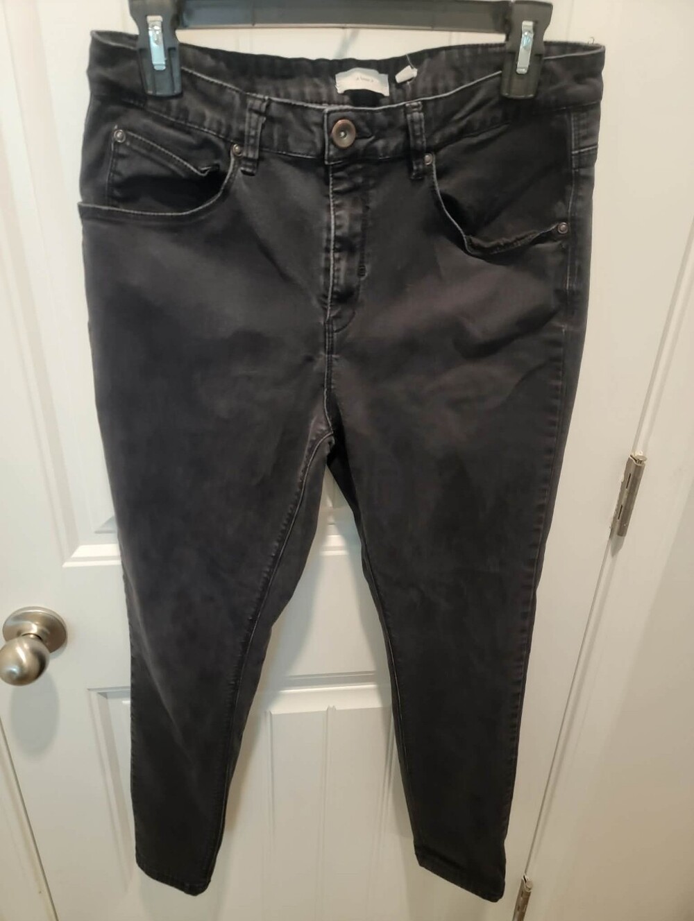 A Loves A Sz 31/12 Black Skinny Leg Cropped Denim Jeans 26" Inseam and 16" Waist